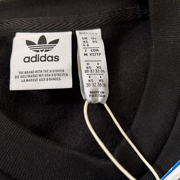 🪄Women’s Adidas Originals Black crew sweatshirt in XS. 🆕 - Picture 4 of 5